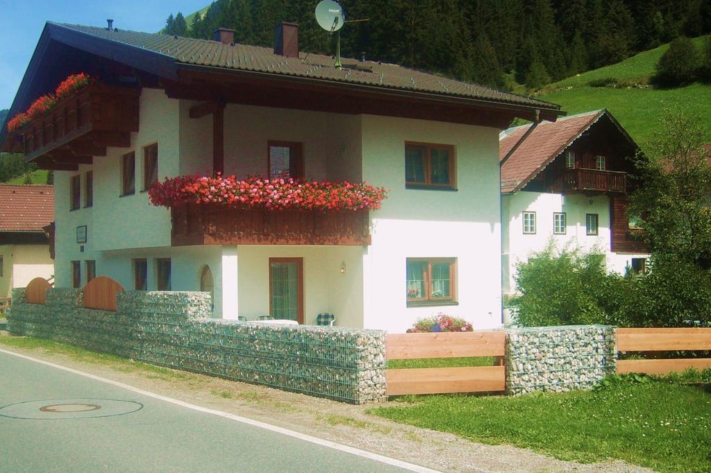 Gasthof Zur Einkehr Санкт Леонард им Пицтал Стая снимка