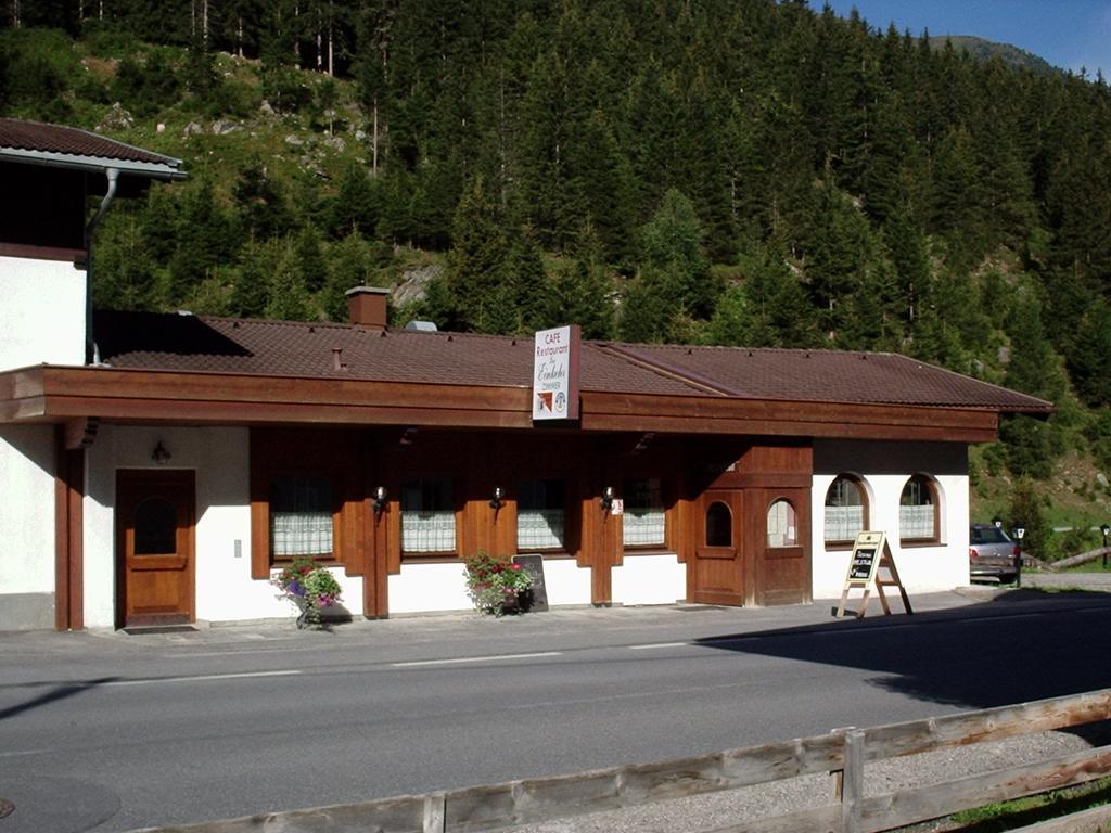 Gasthof Zur Einkehr Санкт Леонард им Пицтал Екстериор снимка